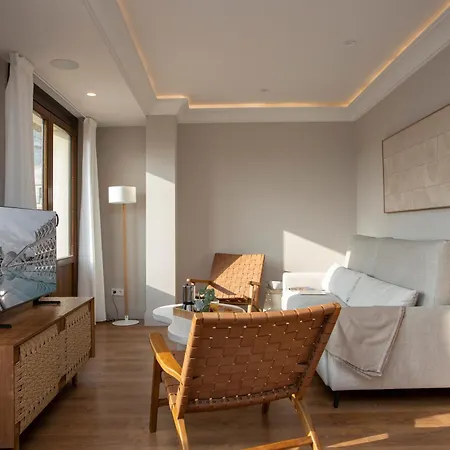 Singularstays Atico Reina Catalina 公寓