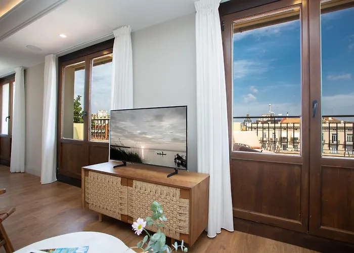 Singularstays Atico Reina Catalina Daire